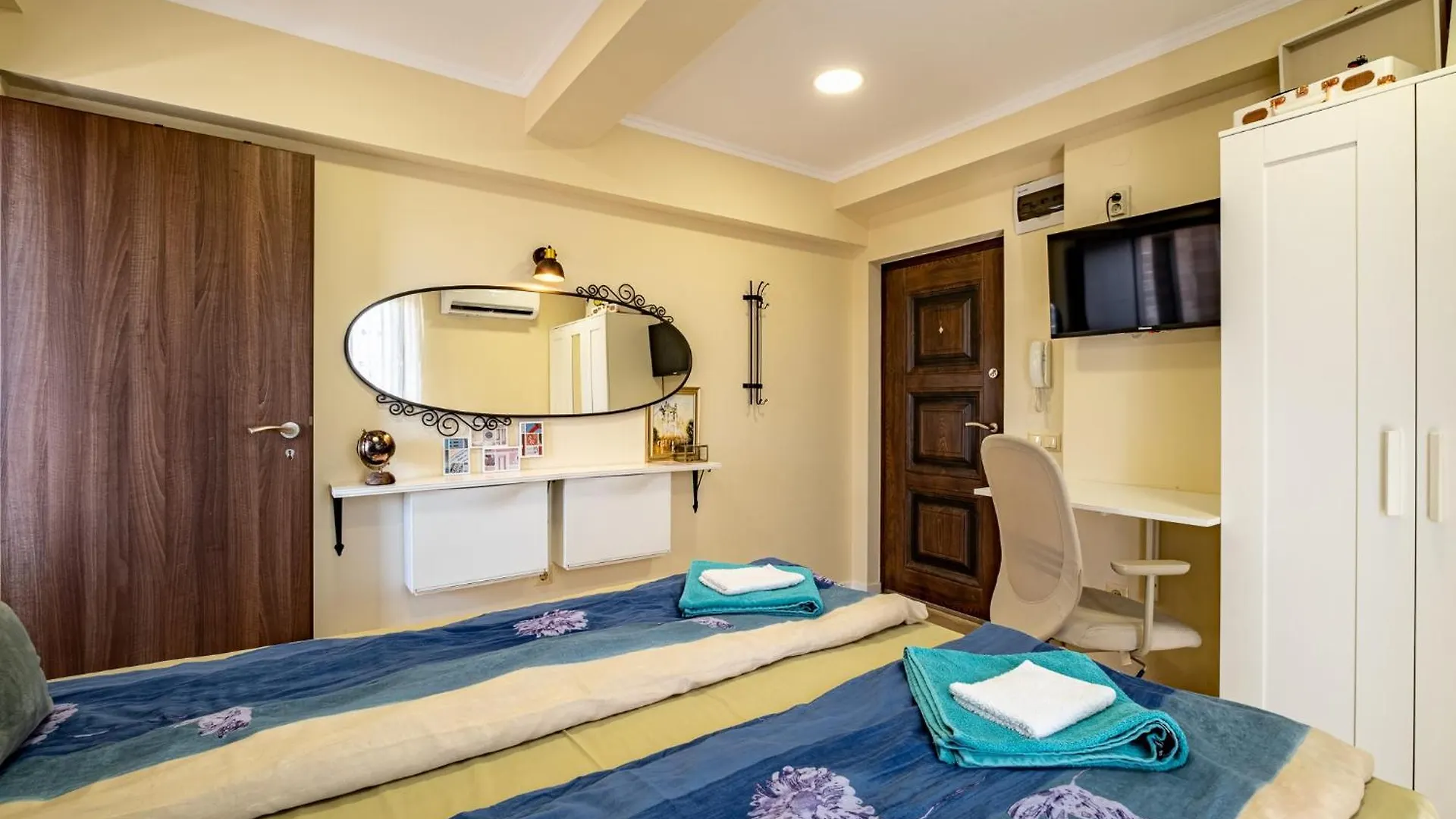 Apartament Historic Central Place With Paid Parking Warna