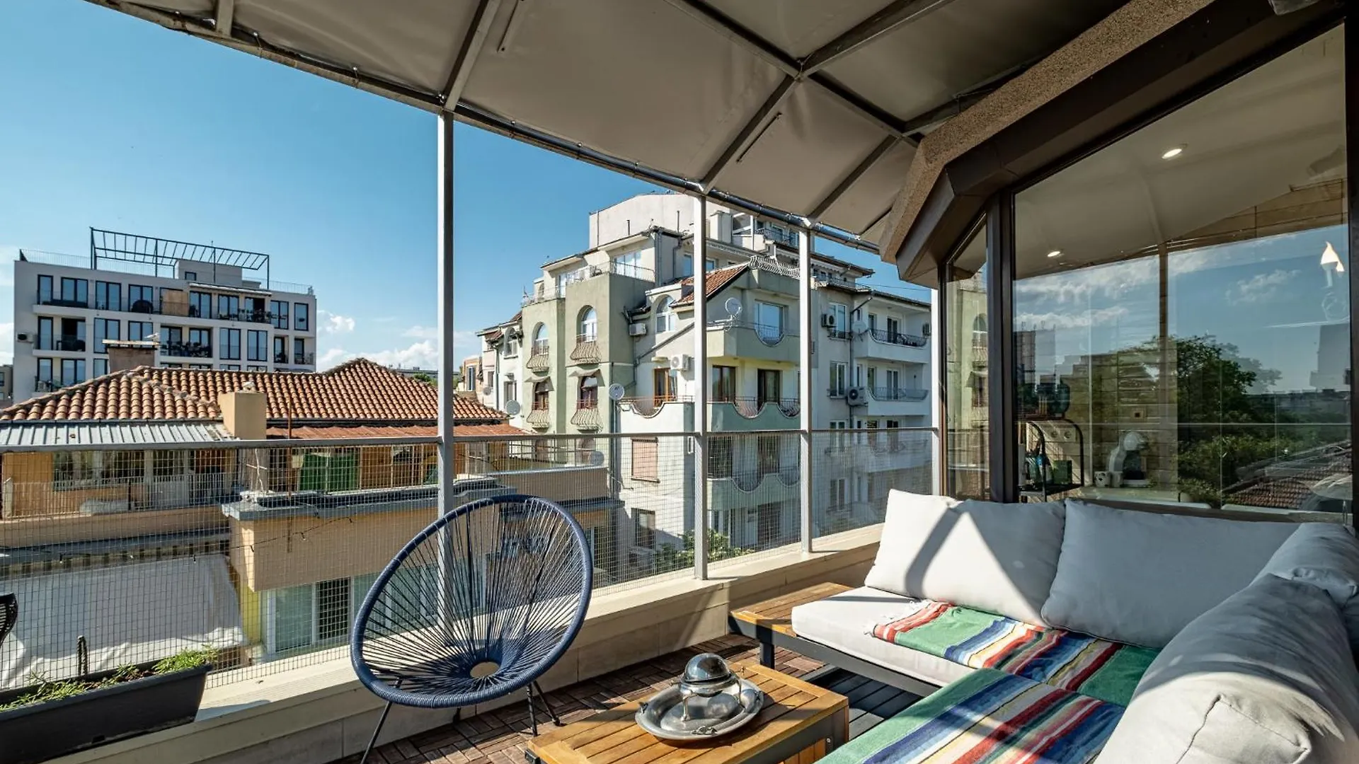 Historic Central Place With Paid Parking Warna Apartament